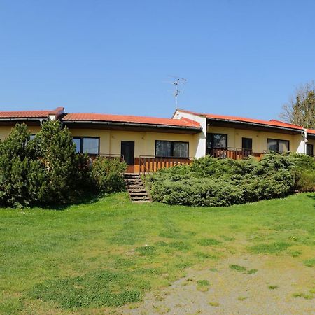 Bungalovy A Ubytovani Ratiborice- Zlic Česká Skalice Bagian luar foto