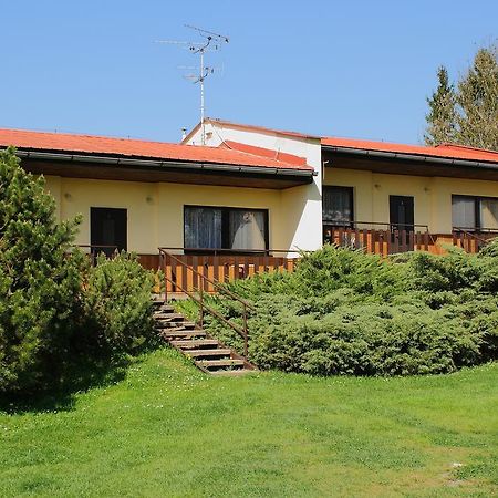 Bungalovy A Ubytovani Ratiborice- Zlic Česká Skalice Bagian luar foto